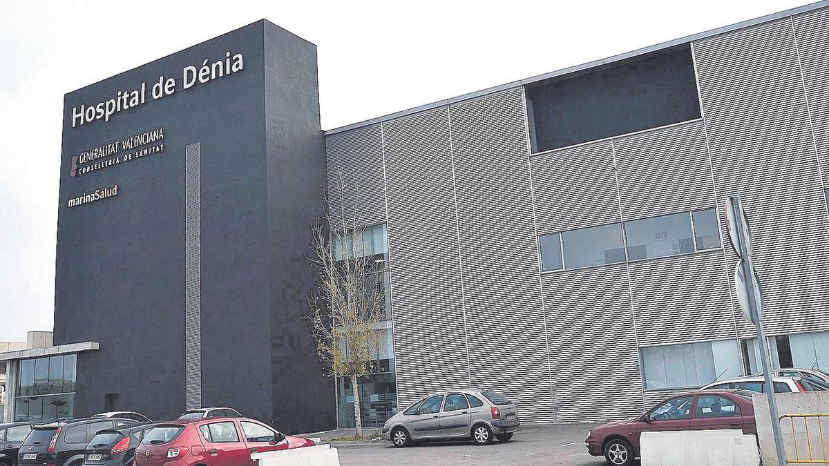 El hospital de Dénia entra en la gestión pública gracias a la reversión iniciada hoy.