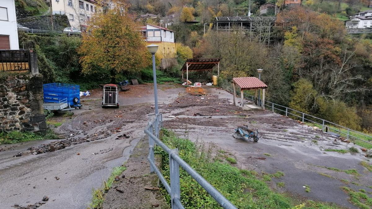 El temporal en Ponga.