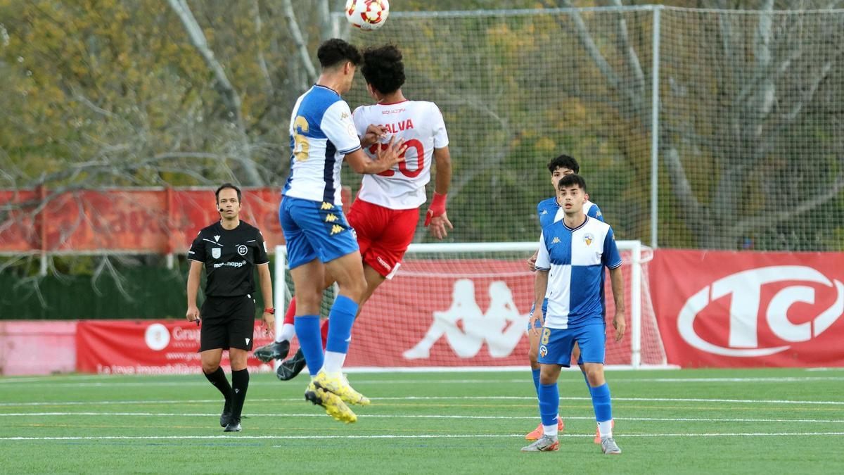 Un partido del CE Manresa contra el Sabadell