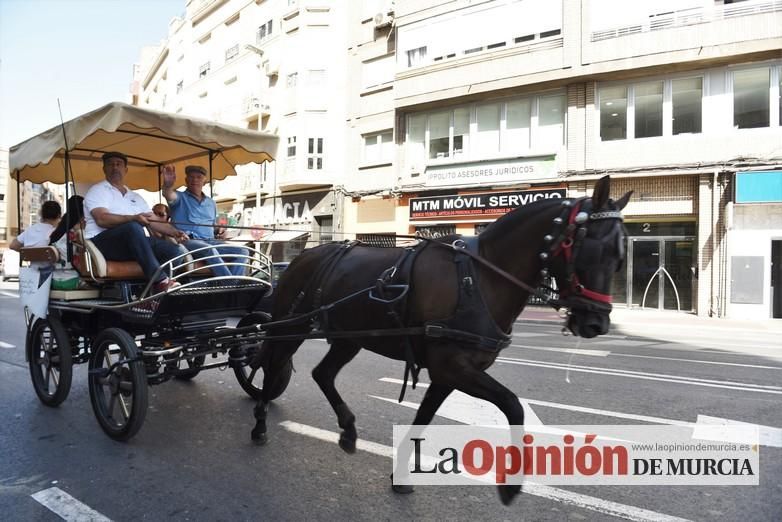 Ruta a caballo desde la ciudad al corazón de la hu