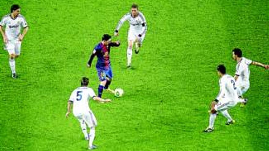 Messi, 0-Cristiano, 2