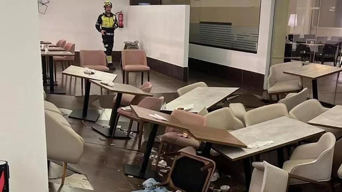 Der Boden brach ein: Der Speisesaal des Hotels in Santa Ponça nach dem Vorfall am Donnerstagabend.