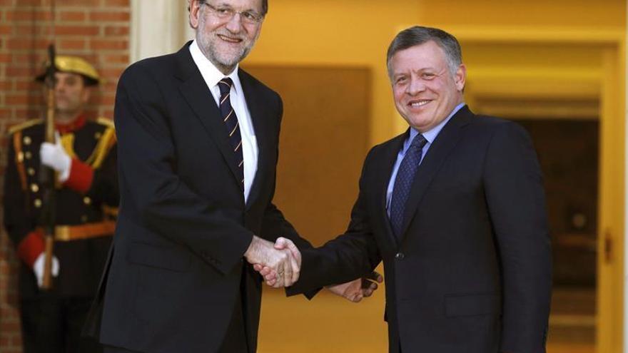 Rajoy pide tranquilidad aunque admite que &quot;nadie está a salvo&quot; de los atentados