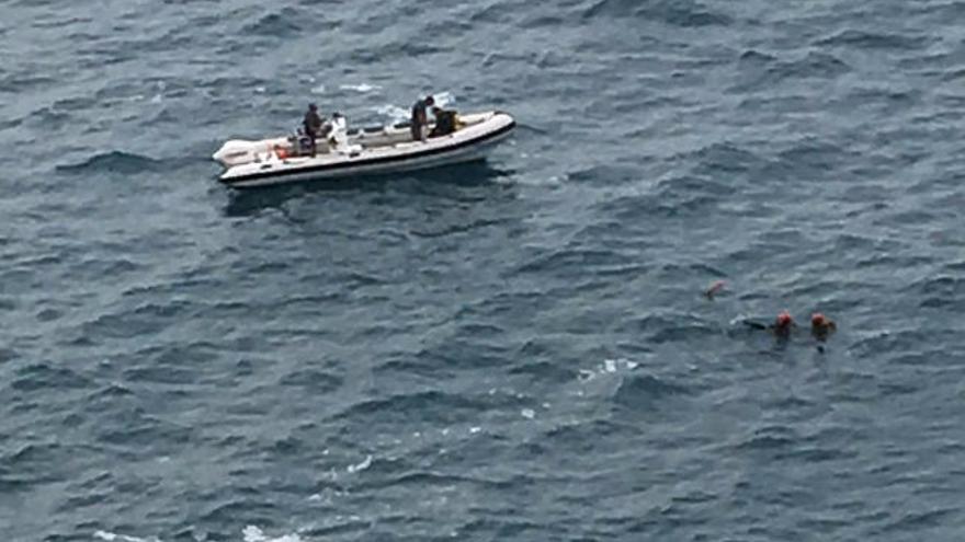 Los buzos hallan enganchado al fondo marino el cadáver del pescador tinerfeño