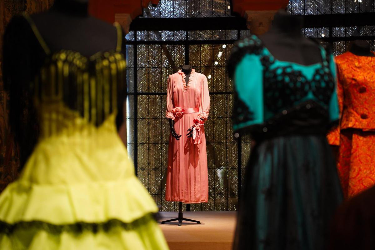 Icónicos trajes de grandes diseñadores de Cayetana Fitz-James