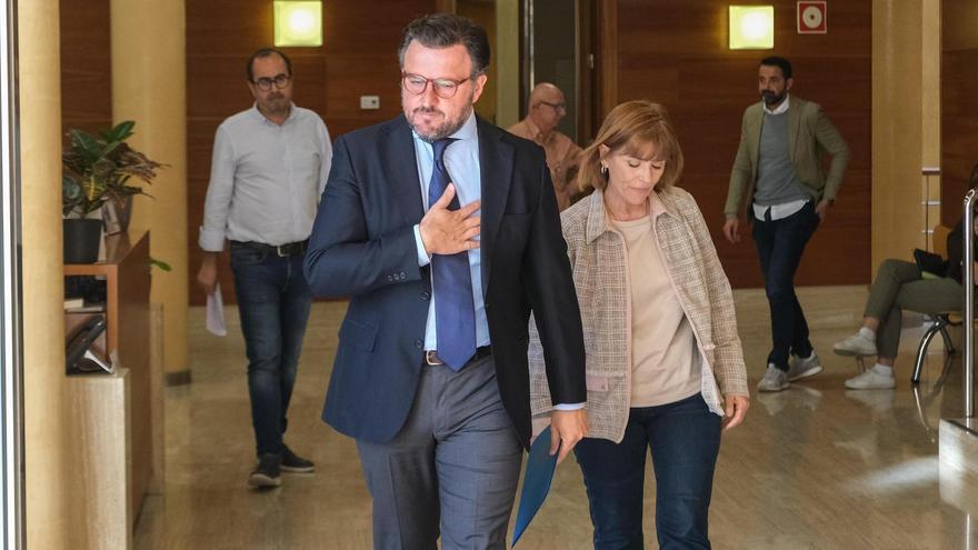 El alcalde de Elche anuncia la dimisión del concejal del PP, José Navarro, tras la polémica de Semana Santa