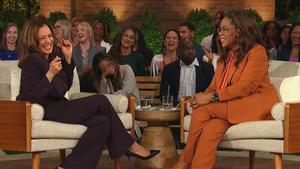 Kamala Harris y Oprah Winfrey, durante la retransmisión del evento demócrata.