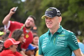¡Torbellino mediático! Aston Martin niega cambios y Newey seguirá como jefe de equipo