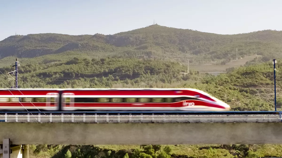 Retrasos de hasta una hora en los trenes de alta velocidad de Madrid a Alicante