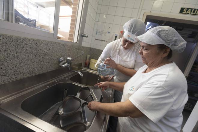 Una fuga deja sin agua dos días a un colegio de Alicante