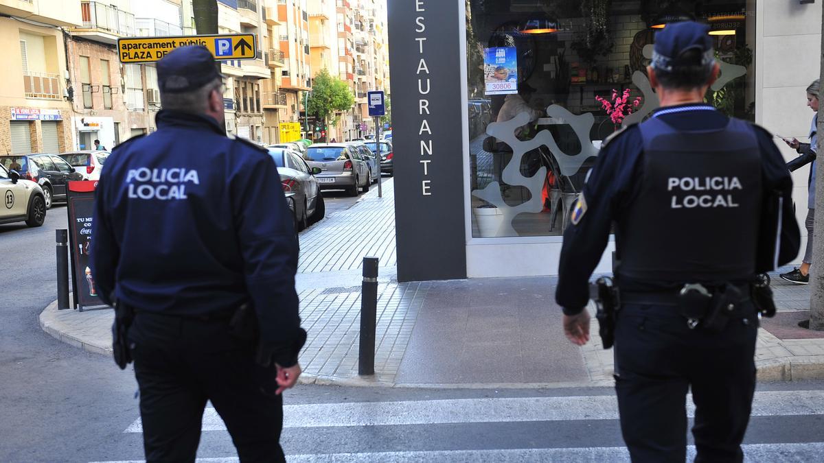 Campaña de controles a establecimientos de la Policía Local de Elche