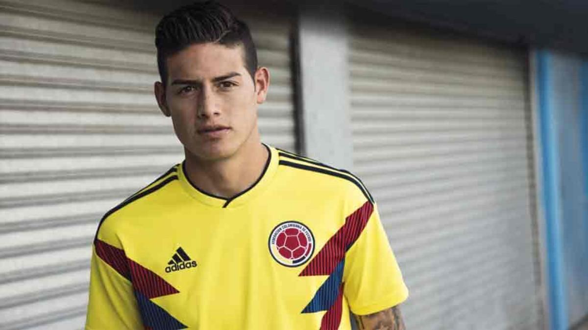 James Rodríguez presenta la neva camiseta de Colombia