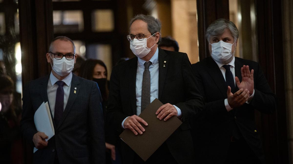 El exvicepresidente primero del Parlament Josep Costa; el expresidente Quim Torra; y el presidente de Junts en el Parlament, Albert Batet.