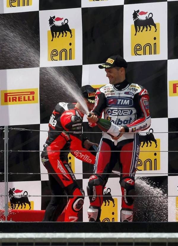 Las imágenes del mundial de Superbikes 2012