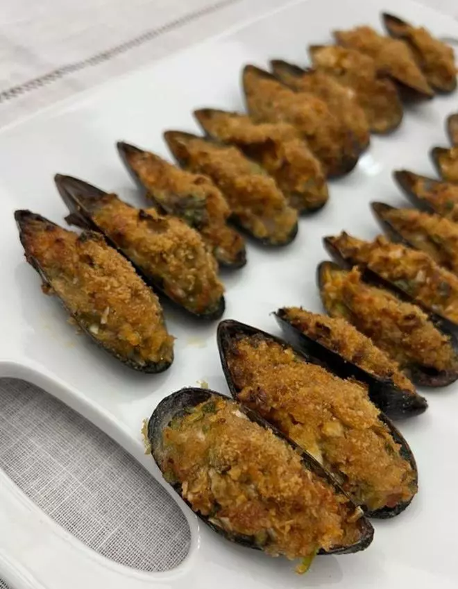 Musclos gratinats amb verdura