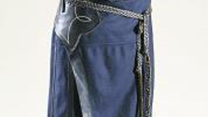 Una falda de Gaultier.