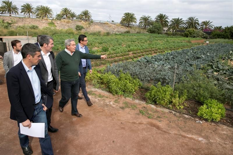 Visita a la Escuela de Capacitación Agraria