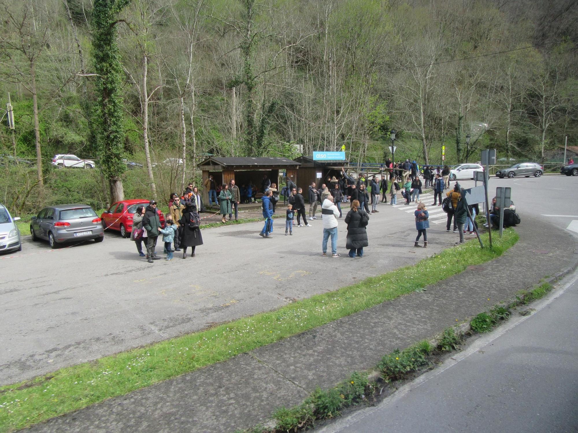 Enorme afluencia de turistas a los Picos de Europa