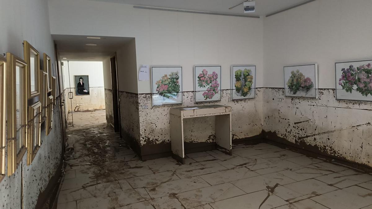 Una de las salas del Museo días después de la dana.
