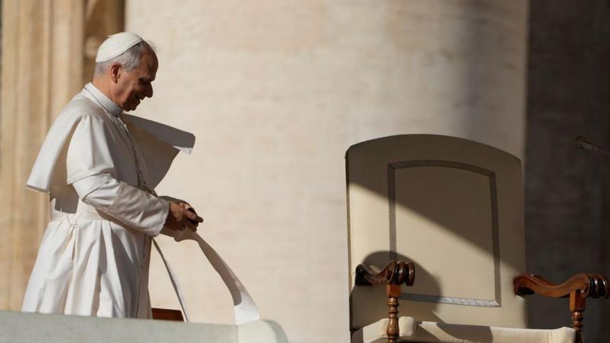 El papa León XIV, en la Plaza de San Pedro. |  AP