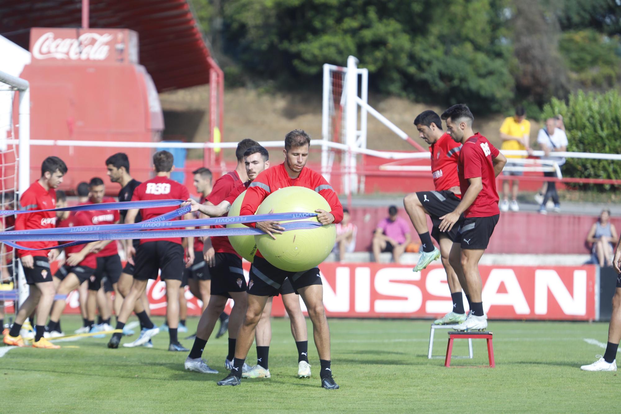 Entrenamiento del Sporting en Mareo