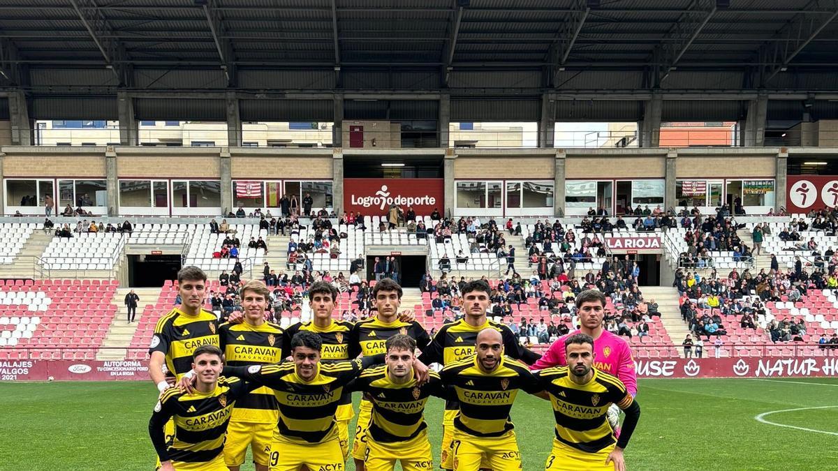 El Deportivo Aragón ve frenada su racha tras la goleada del Logroñés.