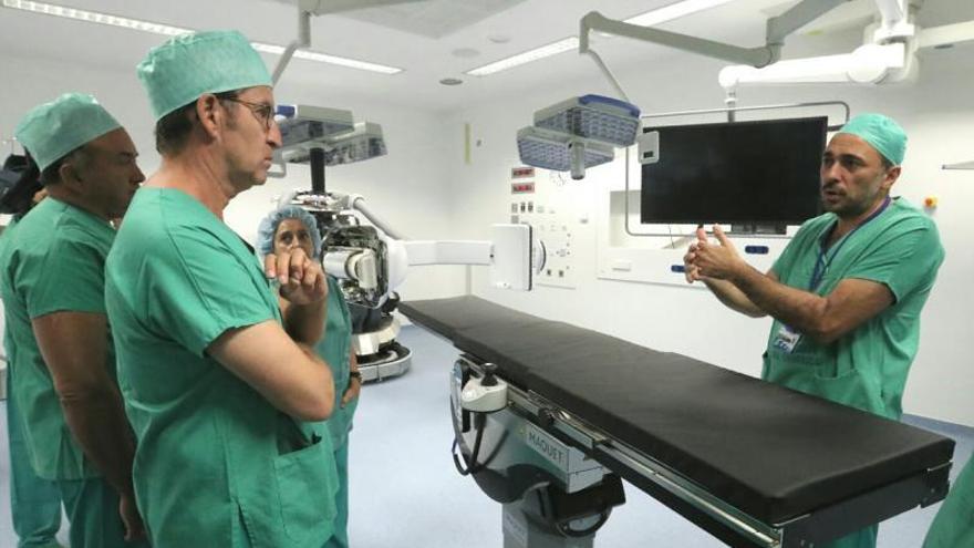 El Cunqueiro instala el primer quirófano híbrido de España