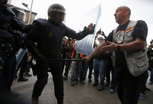 Protesta de "asedio" al Congreso de los Diputados organizada por la Plataforma en Pie