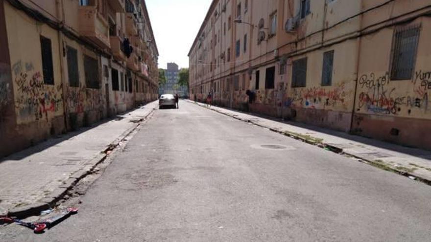 La degradación de las calles es una queja histórica en la Malva-rosa