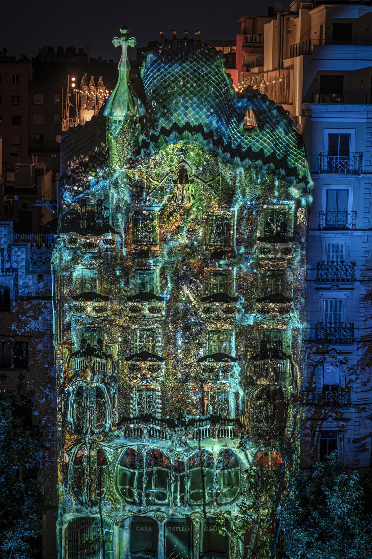 El espectacular ‘mapping’ sobre la Casa Batlló