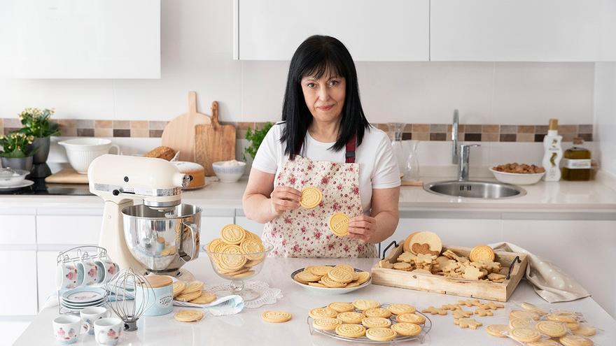 La youtuber española Anna Terés triunfa con la receta de un bizcocho que alcanza 28 millones de visionados