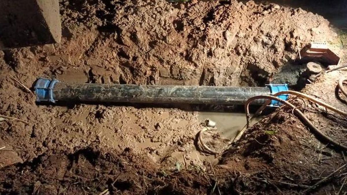 Reparan el colector, cuya rotura provocó el cierre de las playas de Nules.