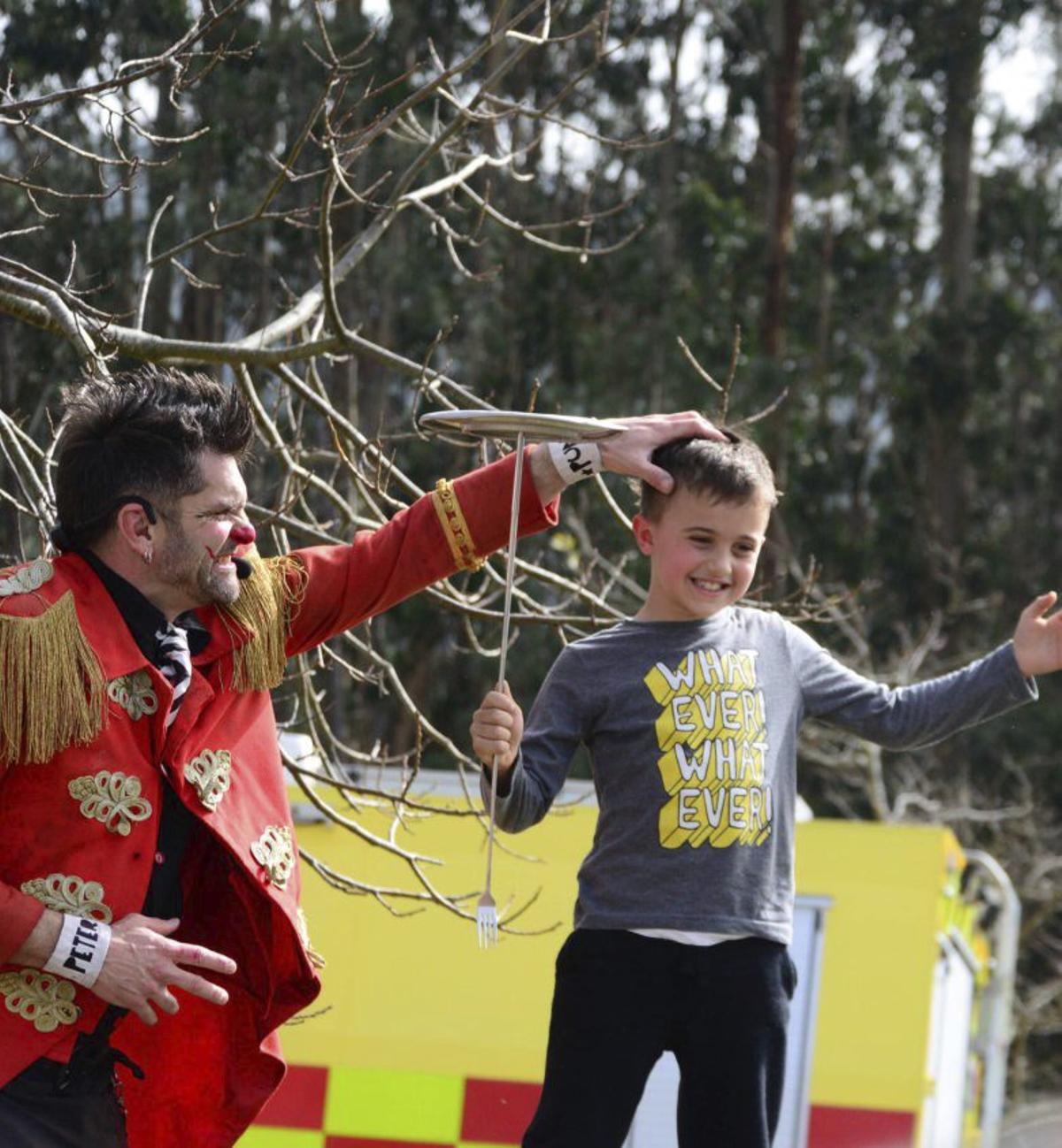 La actuación de Peter Punk Pallaso. | GONZALO NÚÑEZ