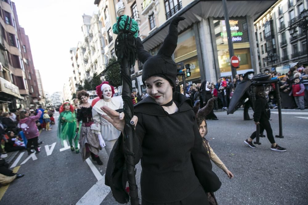 Oviedo celebra su Antroxu