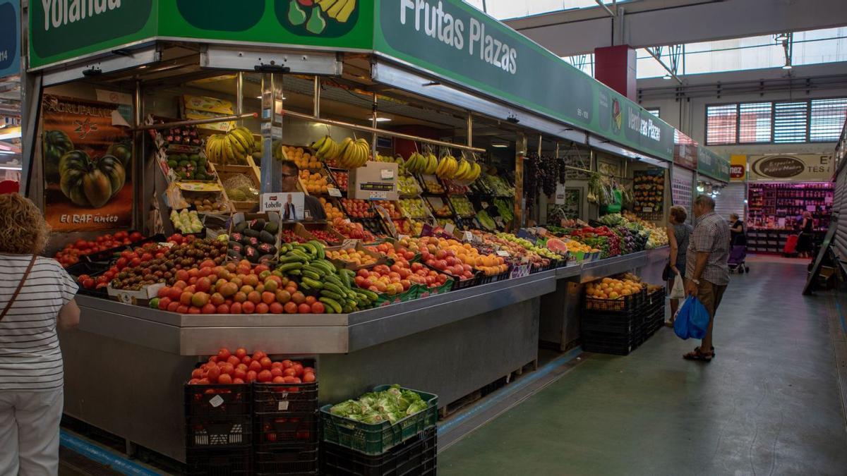 Un puesto del mercado Santa Florentina.