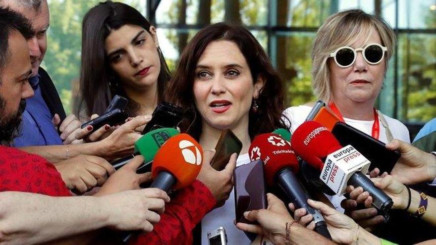 Ayuso pide al presidente de la Asamblea de Madrid una nueva ronda de contactos