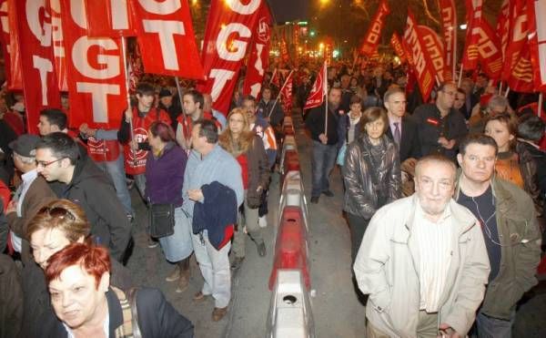 Nueva marcha contra los recortes del Gobierno en Zaragoza