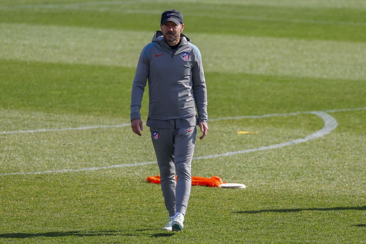 Diego Pablo Simeone, en el entrenamiento previo al partido ante el Celta.