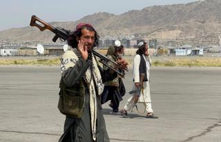 Los talibanes lanzan operaciones masivas contra el Estado Islámico en Afganistán