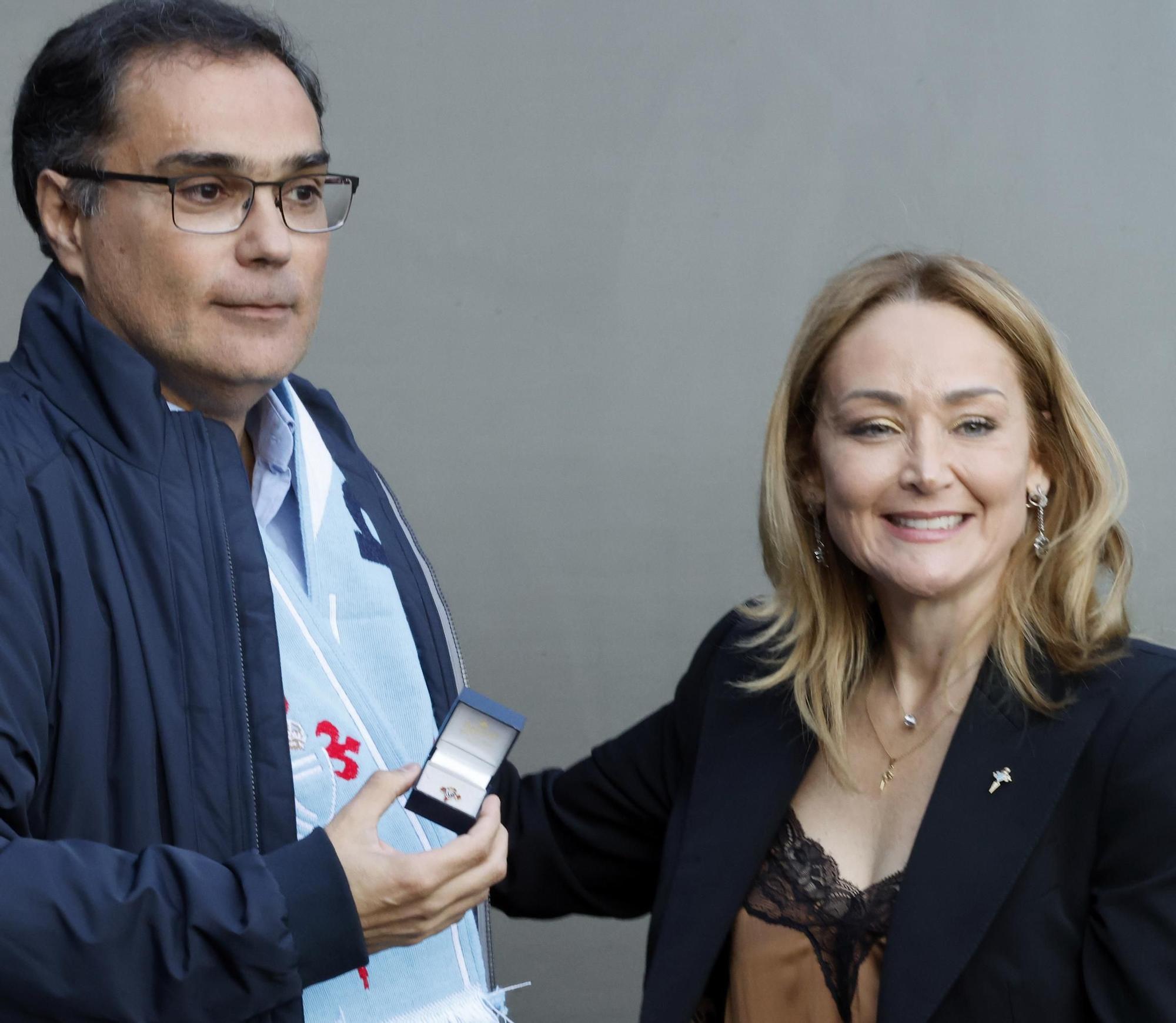Medalla de oro para ocho socios del Celta que este 2025 cumplieron 50 años de militancia