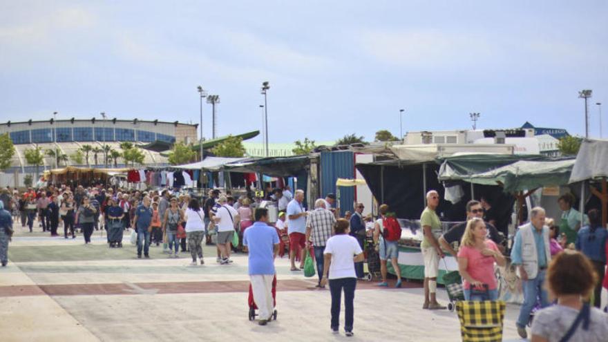 Imagen del mercadillo de Torrevieja