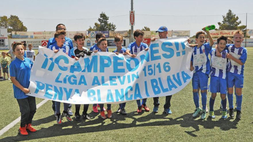 Campeón blanquiazul en alevín y cadete