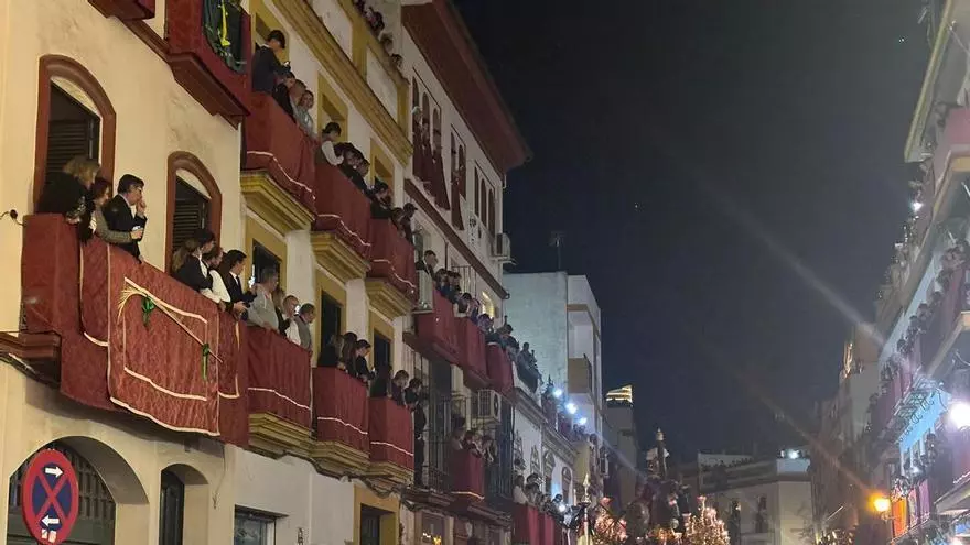 Vídeo | Suena 'Verde Esperanza' tras el Cristo de las Tres Caídas