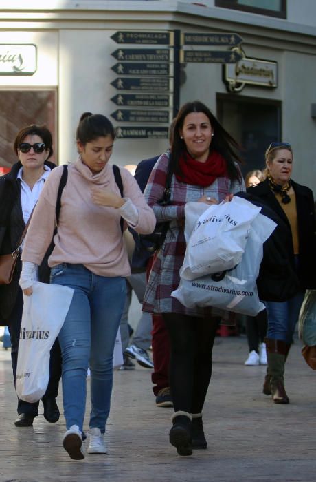 Primer día de las rebajas de enero en Málaga