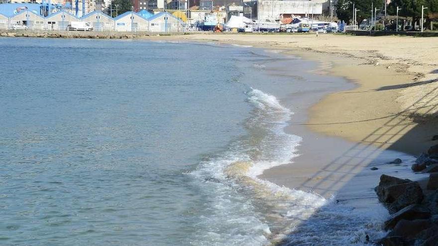 La playa de Banda do Río, en Bueu, que pasa a formar parte del censo oficial de Sanidade. // G.Núñez