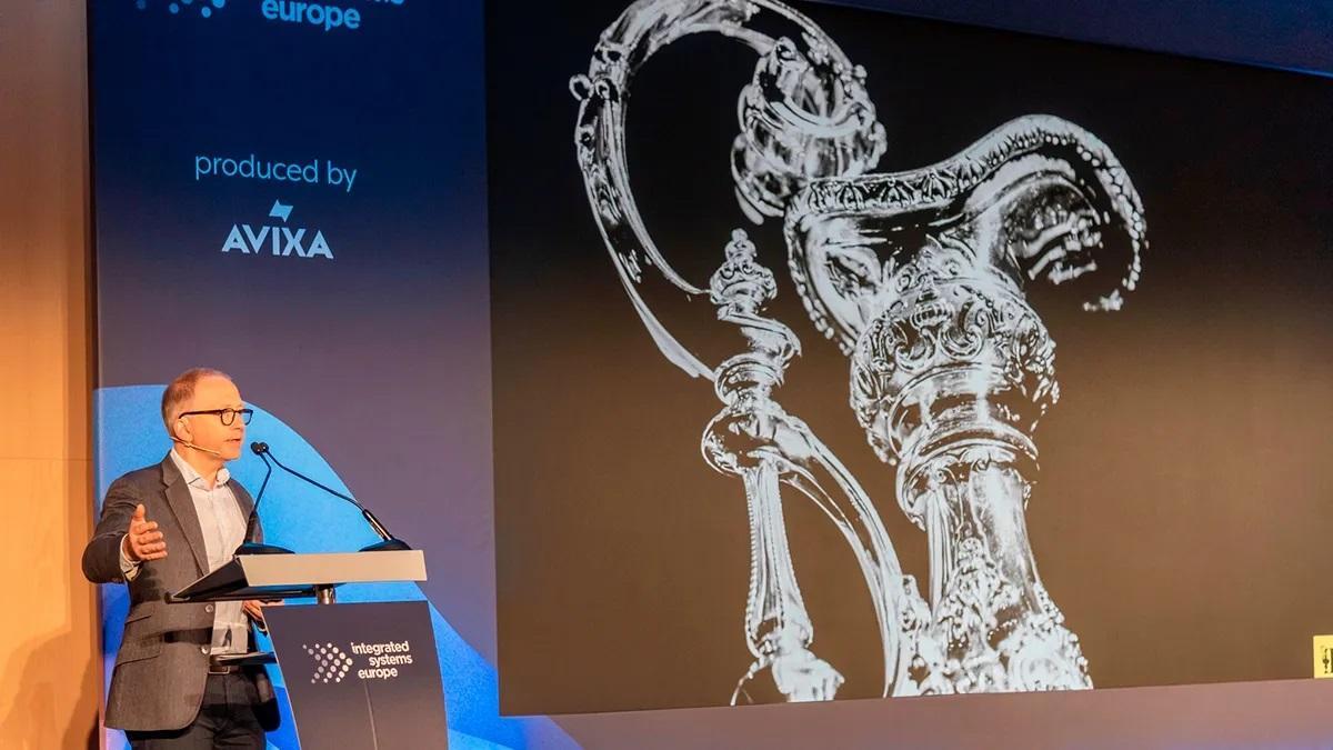 Stephen Nuttall, durante la conferencia que dio en el pasado certamen del ISE 2023