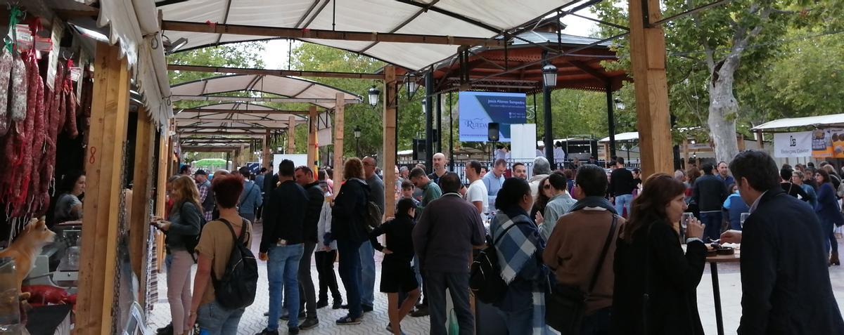Utiel Gastronómica 2022 cuenta con más de 30 expositores.