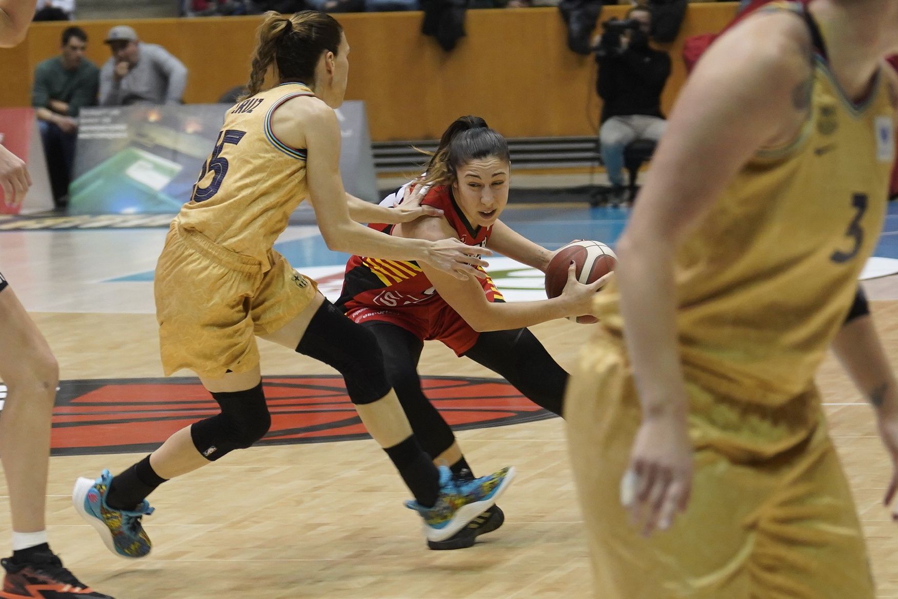 Les millors fotos del Spar Girona - Barça CBS