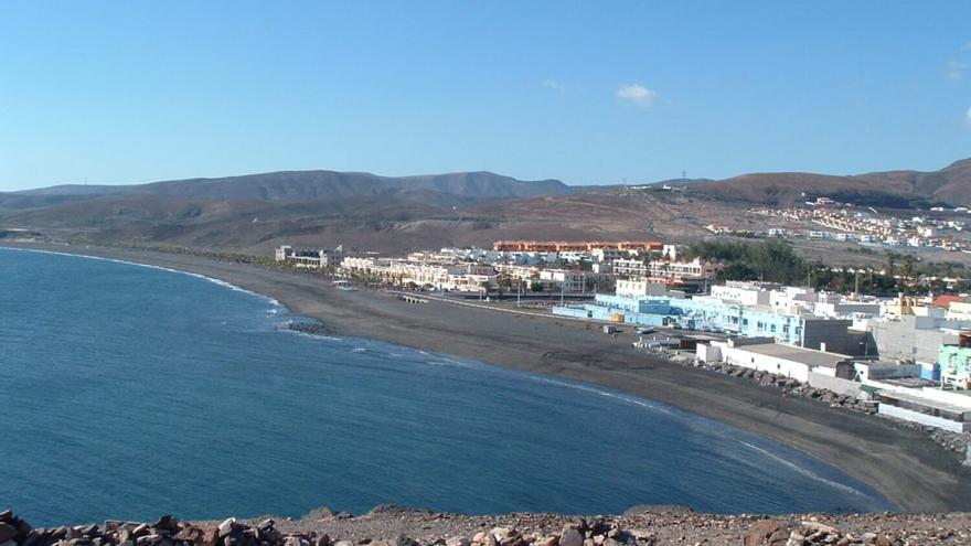 Detienen a una pareja tras robar 800 euros a un anciano con problemas de movilidad en Fuerteventura