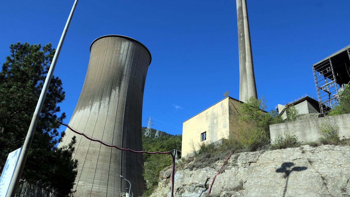 Pla contrapicat de la torre de refrigeració de la planta de Cercs.